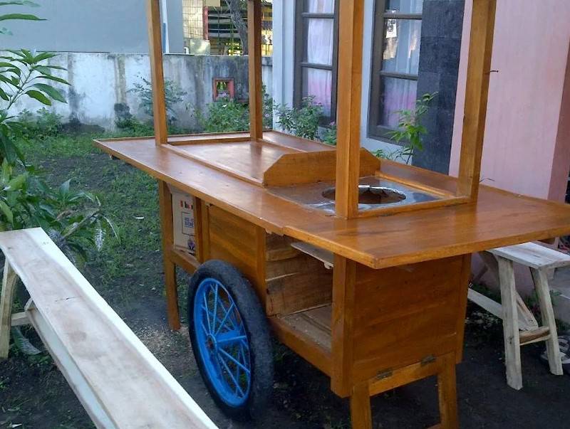 desain gerobak kayu unik